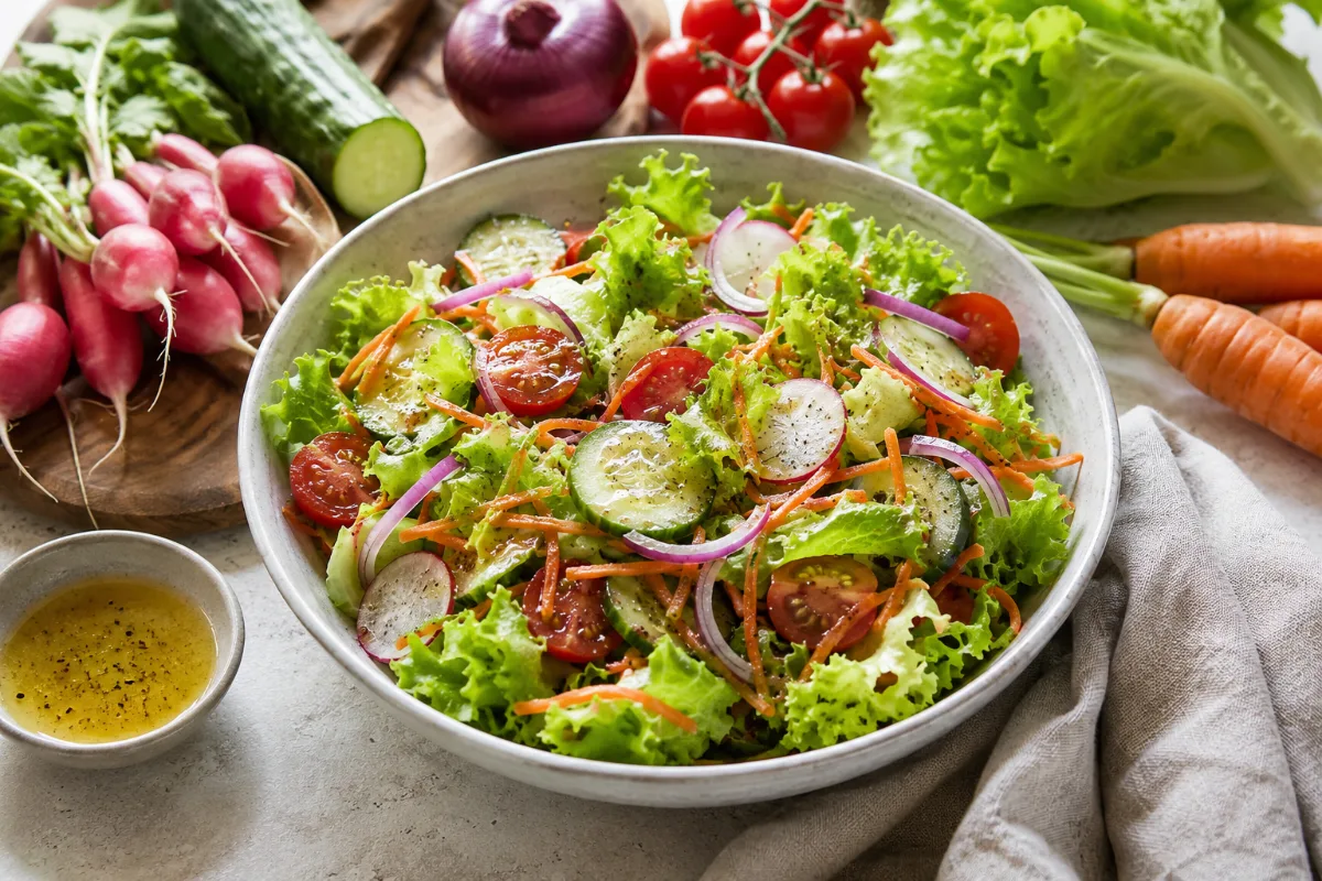 Simple Garden Salad
